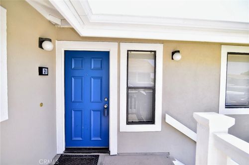 21 Tarocco, Irvine, CA, 92618-0302 | Card Image