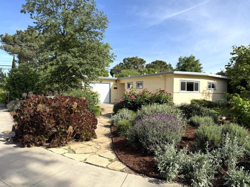 938 Snyder Dr, Davis, CA, 95616-2549 | Card Image