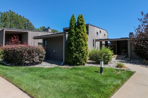 h-702 Golfmore Dr, Grand Junction, CO, 81506-1883 | Card Image