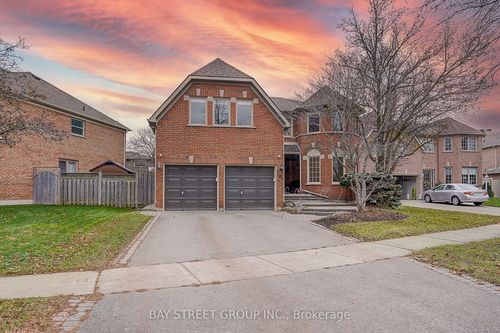 8 Mooreland Crt, Markham, ON, L3P7P8 | Card Image