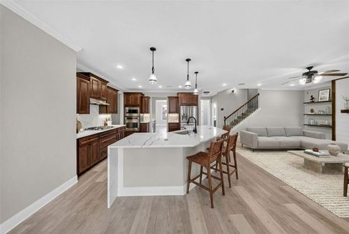 1008 Vista Bell Dr, Cave Springs, AR, 72718-8011 | Card Image