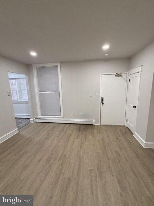 apt-103-7092 Forrest Ave, PHILADELPHIA, PA, 19138-2000 | Card Image