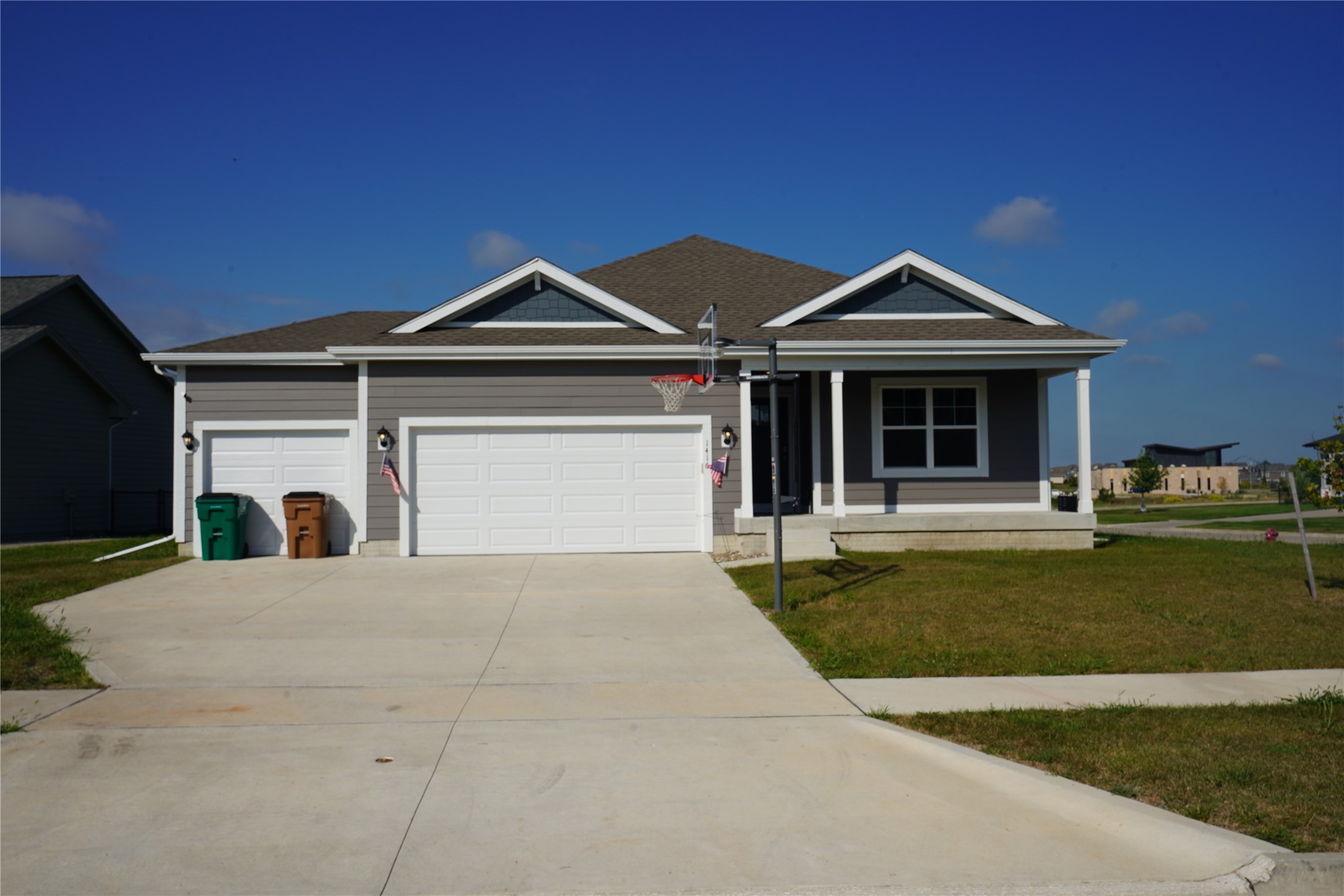 Aspen Ct, Grimes, IA 50111