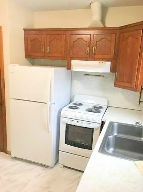 21-29 Leo Lane, Avon, MA, 02322 | Card Image