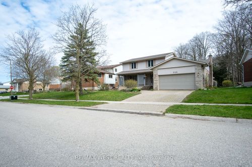 350 Thorncrest Dr, Waterloo, ON, N2L5R7 | Card Image