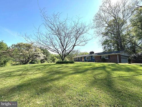 17821 Pond Rd, Ashton, MD, 20861-9755 | Card Image