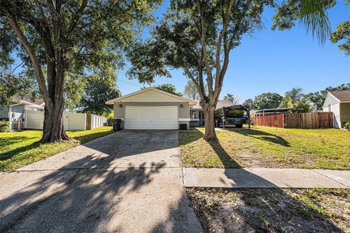 645 Timber Bay Cir, Oldsmar, FL, 34677-4325 | Card Image