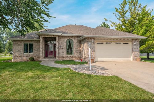 715 Jennifer Court, OMRO, WI, 54963 | Card Image