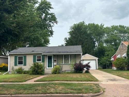 2120 Valmont Avenue, Eau Claire, WI, 54701 | Card Image