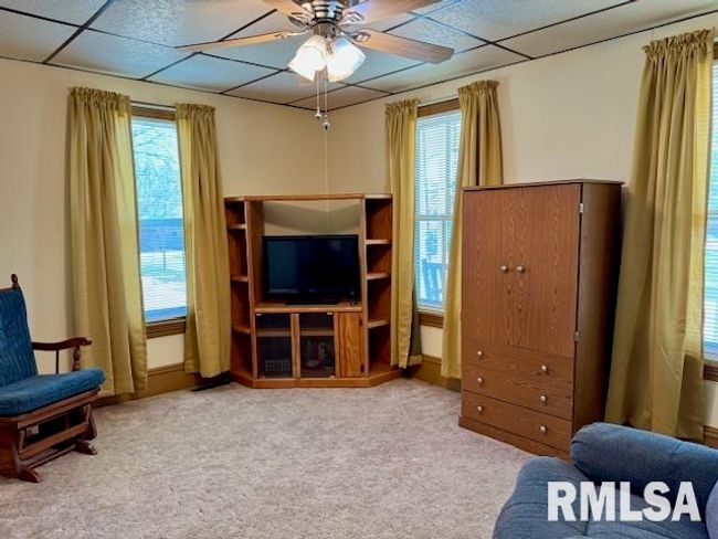 2334 N 6 Th St, House other with 3 bedrooms, 2 bathrooms and null parking in Clinton IA | Image 7