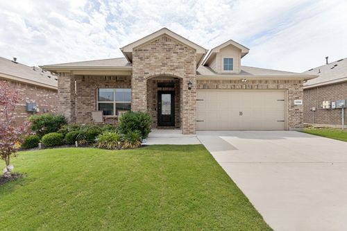 5229 Blue Night Dr, Fort Worth, TX, 76179-2697 | Card Image