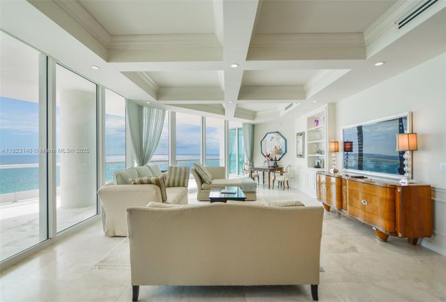 APT-1104 - 16051 Collins Ave, Condo with 4 bedrooms, 7 bathrooms and null parking in Sunny Isles Beach FL | Image 6