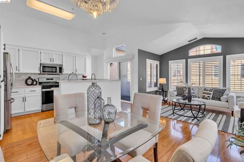 4207 Zevanove Ct, Pleasanton, CA, 94588-3087 | Card Image