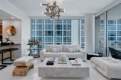 1109-6899 Collins Ave, Miami Beach, FL, 33141-7400 | Card Image