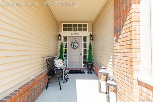 36-52966 Ansonia Way, Macomb, MI, 48042-3830 | Card Image