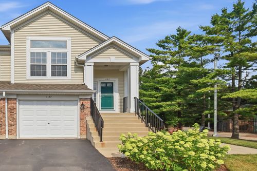 1137 Hawthorne Ln, Elk Grove Village, IL, 60007-7239 | Card Image