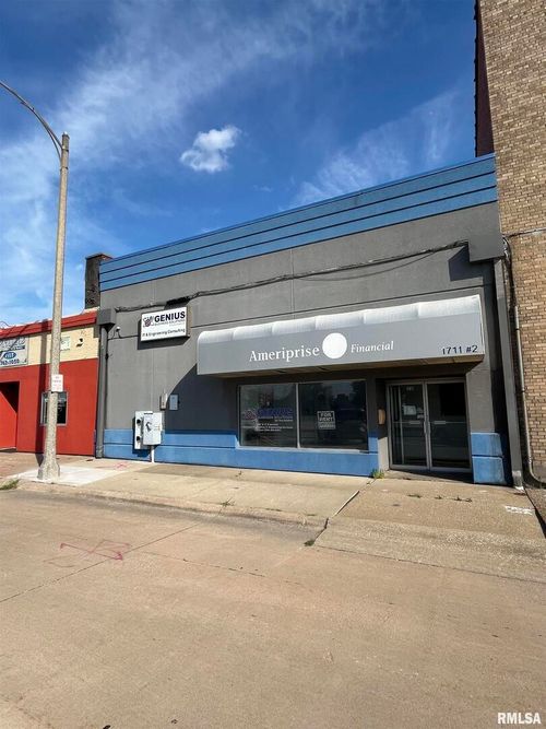 1711 5th Ave, Moline, IL, 61265-7900 | Card Image