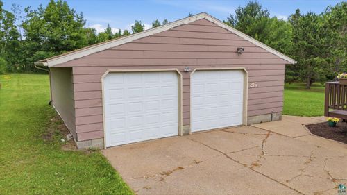 215 E 45th St, Hibbing, MN, 55746-3719 | Card Image
