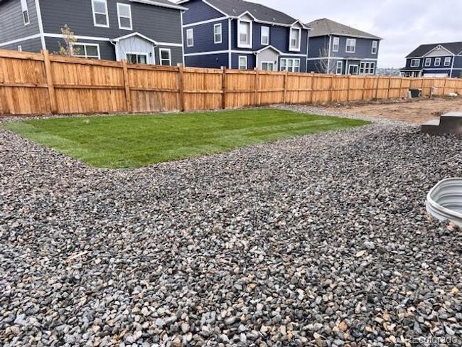 18328 Prince Hill Cir, House other with 4 bedrooms, 3 bathrooms and 2 parking in Parker CO | Image 18