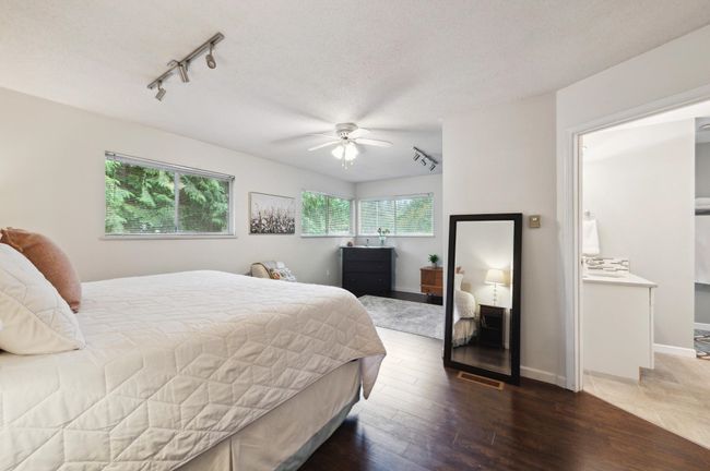 4037 196 A St, House other with 6 bedrooms, 3 bathrooms and 6 parking in Langley BC | Image 17