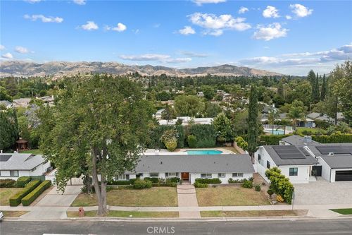 19041 Vintage St, Northridge, CA, 91324-1252 | Card Image