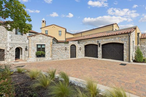 10 Comillas Dr, Westlake, TX, 76262-2085 | Card Image