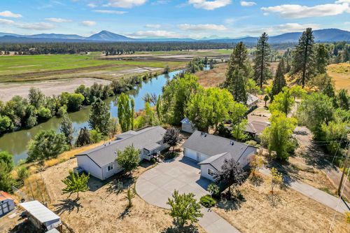 43497 State Highway 299 E, Fall River Mills, CA, 96028-9777 | Card Image