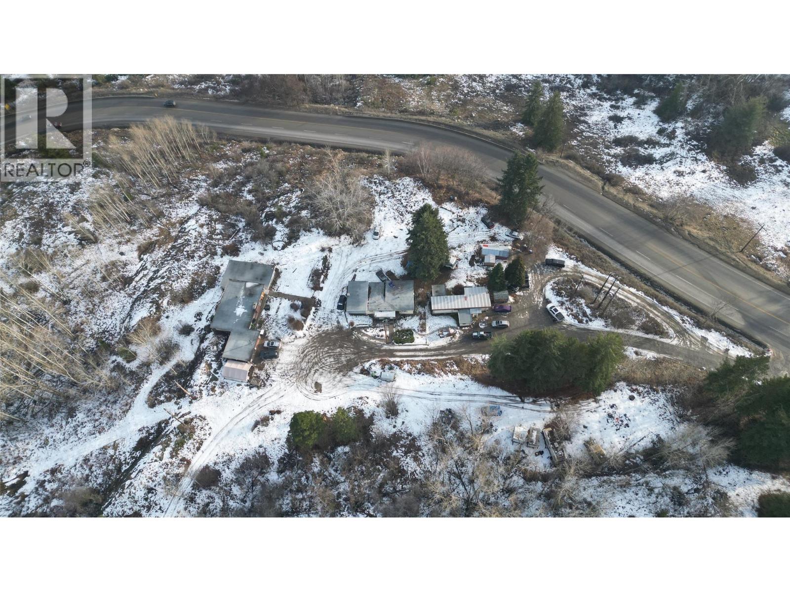 Residential in Warfield 4
