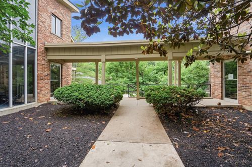 3069 Alpine Ter, Cincinnati, OH, 45208-2941 | Card Image