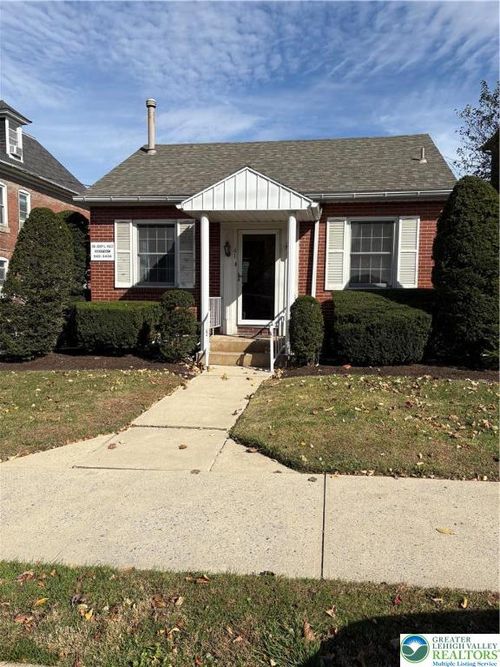 41 N 3rd St, COPLAY, PA, 18037-1501 | Card Image