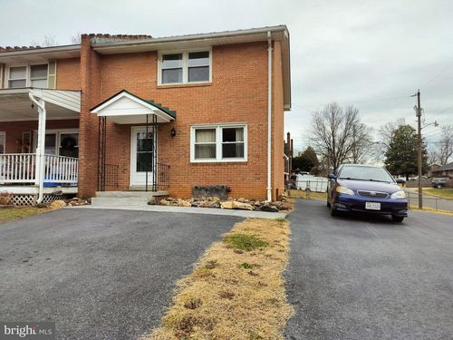 103 Fairview Ave, FRONT ROYAL, VA, 22630-3429 | Card Image