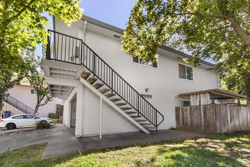 4772 Greenholme Drive, Sacramento, CA, 95842 | Card Image