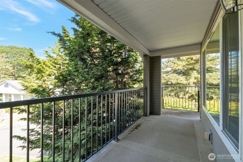 c2-2198 Palisade Blvd, Dupont, WA, 98327-9601 | Card Image