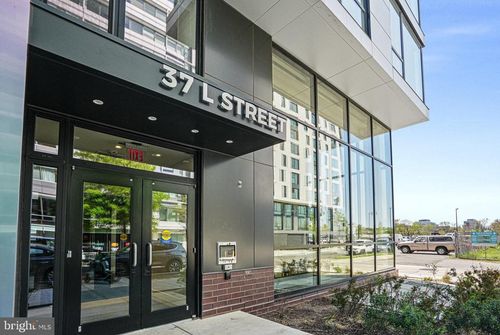 apt-101-37 L St Se, WASHINGTON, DC, 20003-5016 | Card Image