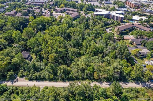 0000 Farmbrook Rd, Southfield, MI, 48034 | Card Image