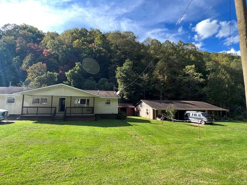 1050 Us Highway 19, Topton, NC, 28781-7403 | Card Image