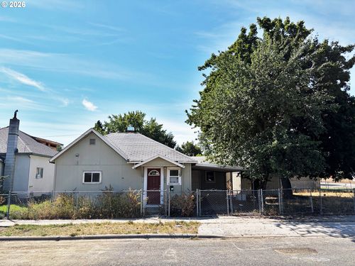 1555 Baker St, BakerCity, OR, 97814 | Card Image