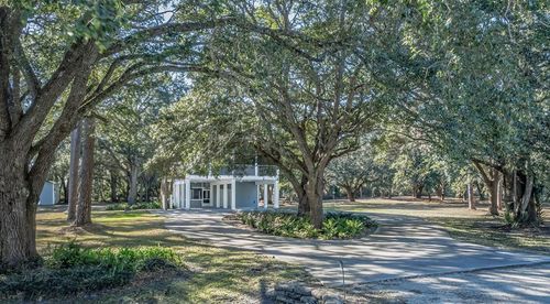 140 Craig St, Carrabelle, FL, 32322-3517 | Card Image