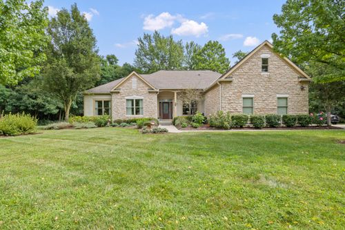 7923 Big Walnut Rd, Westerville, OH, 43082-9468 | Card Image