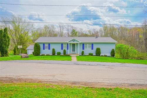 501 Avon St, New Castle, PA, 16101-1101 | Card Image