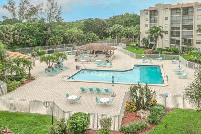 APT-708B - 3910 Inverrary Blvd, Condo with 3 bedrooms, 3 bathrooms and null parking in Lauderhill FL | Image 62
