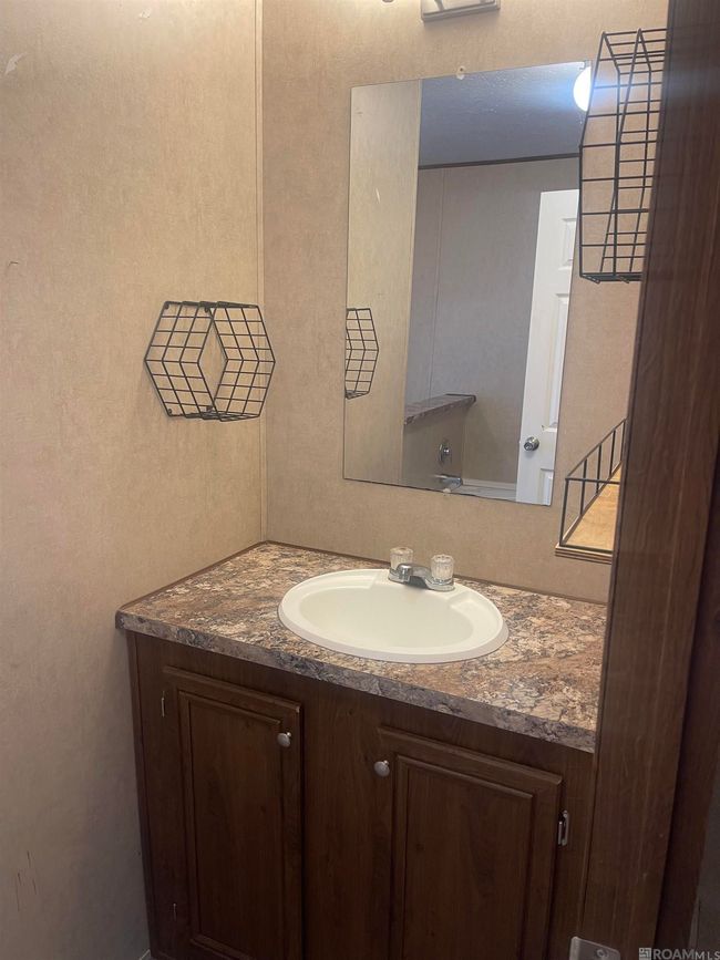 38731 Bayou Pigeon Rd, House other with 3 bedrooms, 2 bathrooms and null parking in Plaquemine LA | Image 8