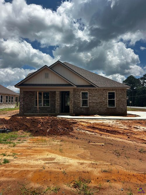 2 Oak Ct, Perry, GA, 31069 | Card Image