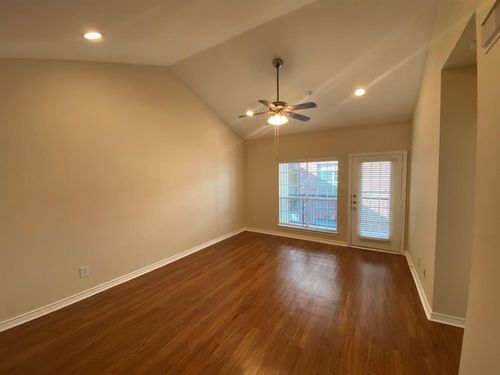 apt-3205-2350 Westcreek Ln, Houston, TX, 77027-4339 | Card Image