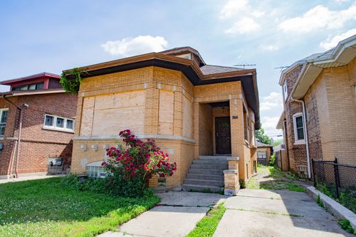 8255 S Saint Lawrence Ave, Chicago, IL, 60619-5009 | Card Image