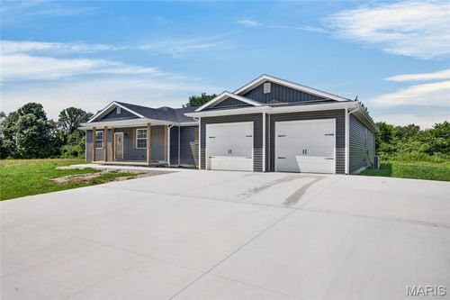 22835 Patton Ln, Lebanon, MO, 65536-5568 | Card Image