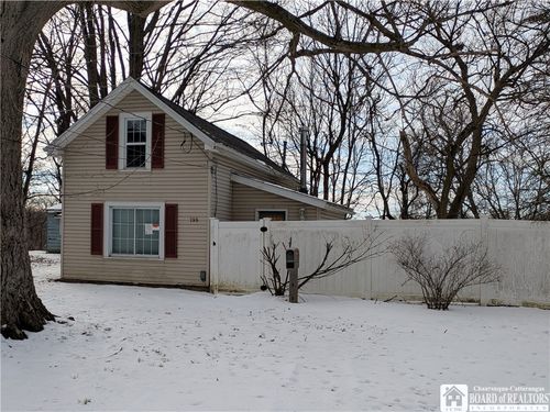 799 Main St, West Seneca, NY, 14224-3127 | Card Image