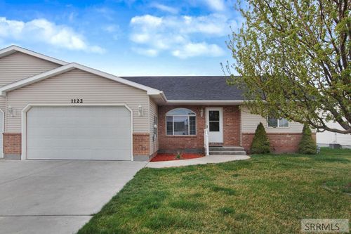 1122 Matchpoint Dr, Ammon, ID, 83406-4569 | Card Image
