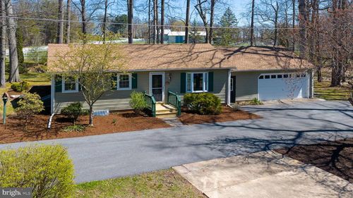 1411 S Mountain Rd, DILLSBURG, PA, 17019-9718 | Card Image