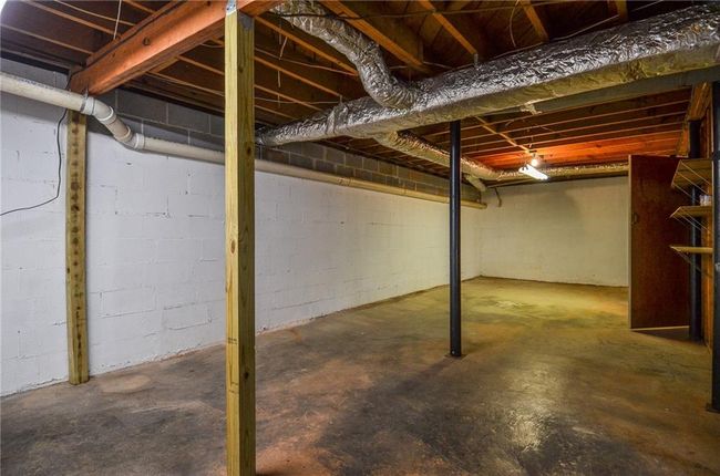 879 Old Tucker Rd, House other with 3 bedrooms, 2 bathrooms and 2 parking in Stone Mountain GA | Image 48